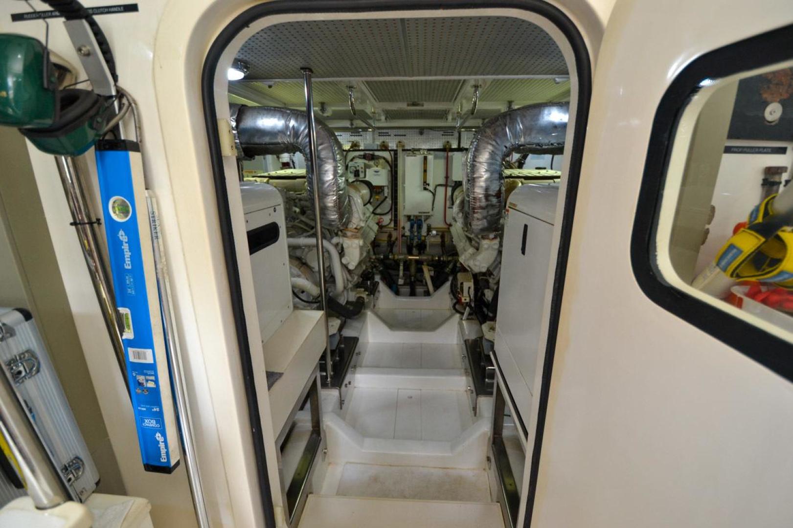 Slide: The Image of Hampton 580 Pilothouse 2009 - 3468220