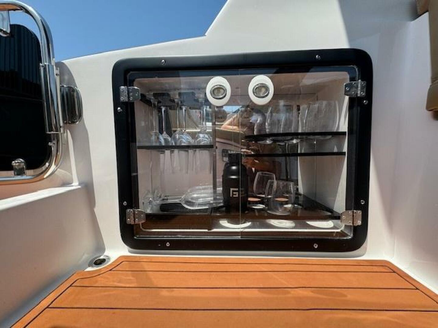 Slide: The Image of Hanover Yachts 305 2023 - 5030022