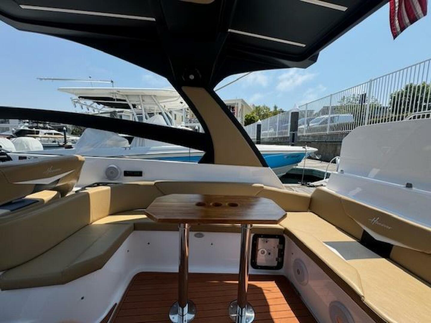 Slide: The Image of Hanover Yachts 305 2023 - 5030024