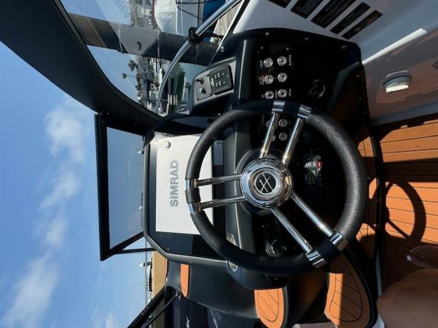Slide: The Image of Hanover Yachts 305 2023 - 5030026