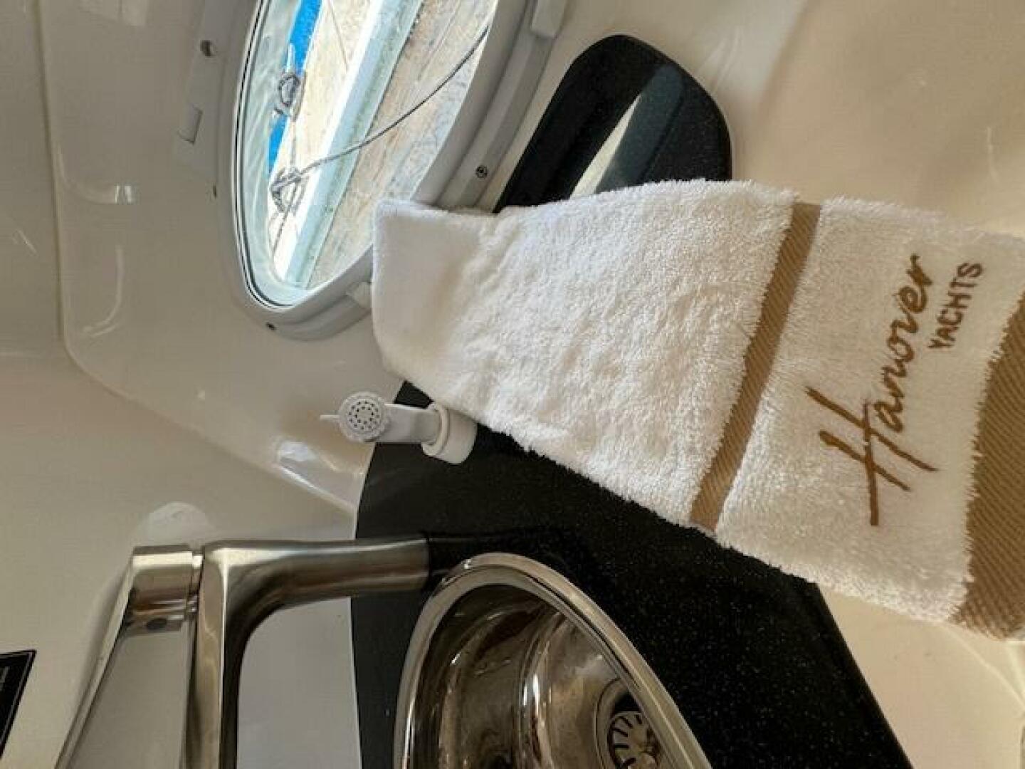 Slide: The Image of Hanover Yachts 305 2023 - 5030047
