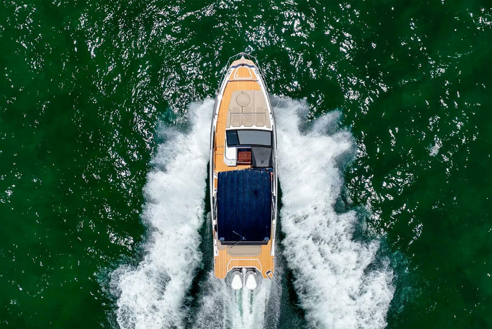 Slide: The Image of Hanover Yachts 347 2025 - 5086027