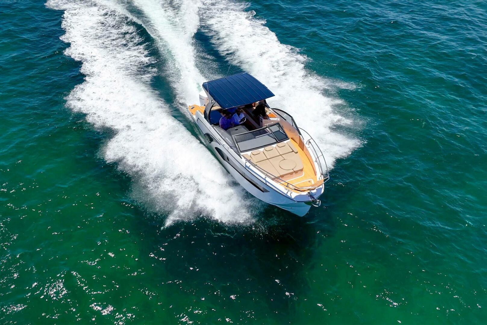 Slide: The Image of Hanover Yachts 347 2025 - 5086050