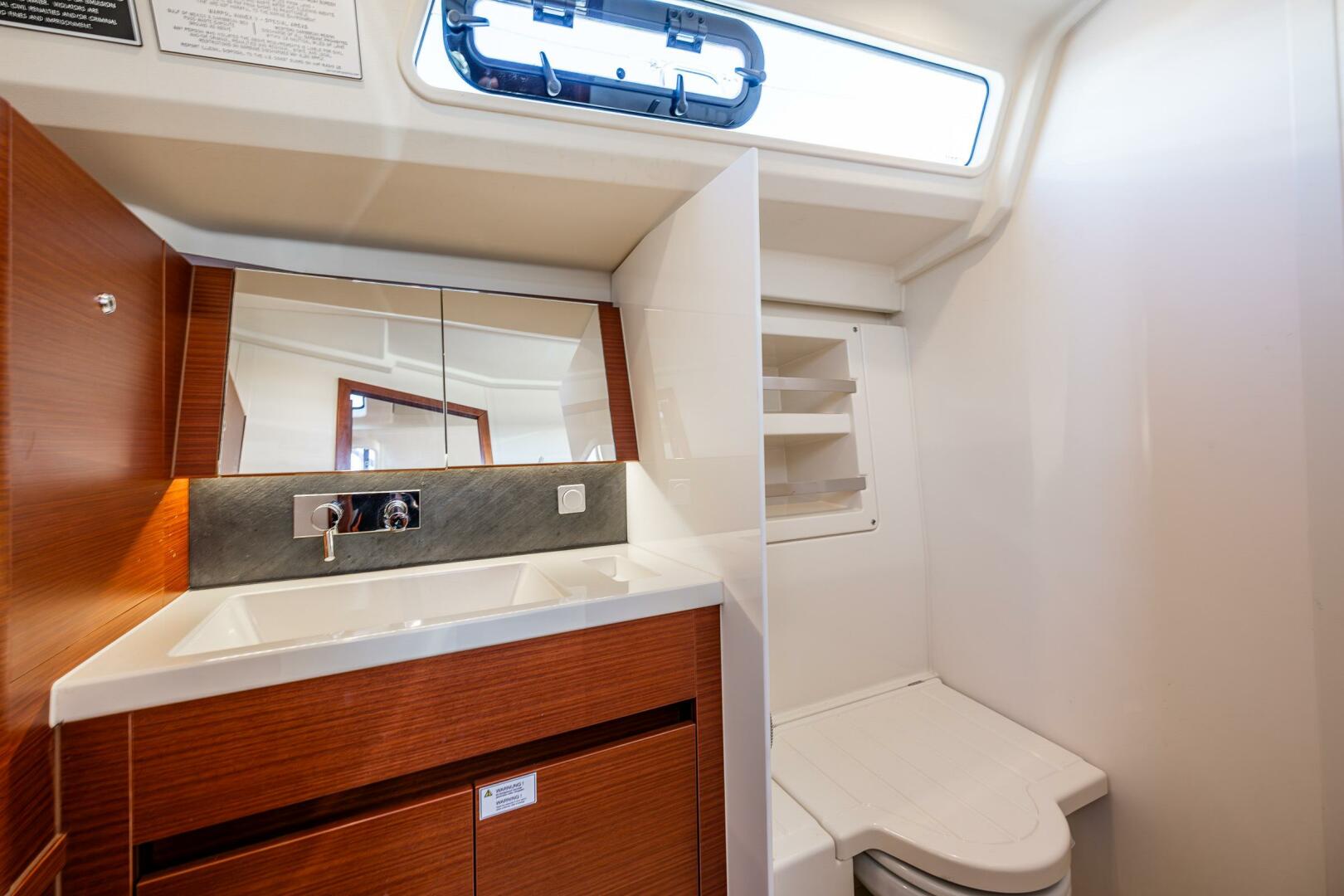 Slide: The Image of Hanse 418 2019 - 5259512