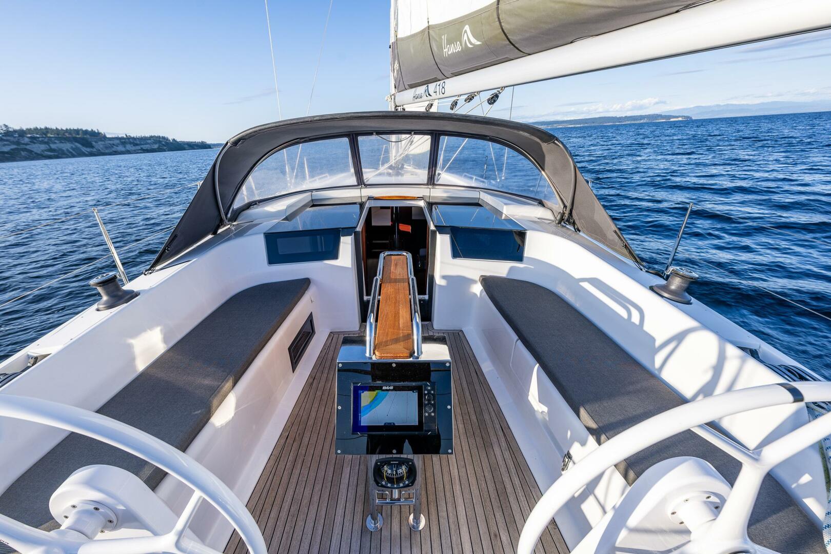 Slide: The Image of Hanse 418 2019 - 5259520