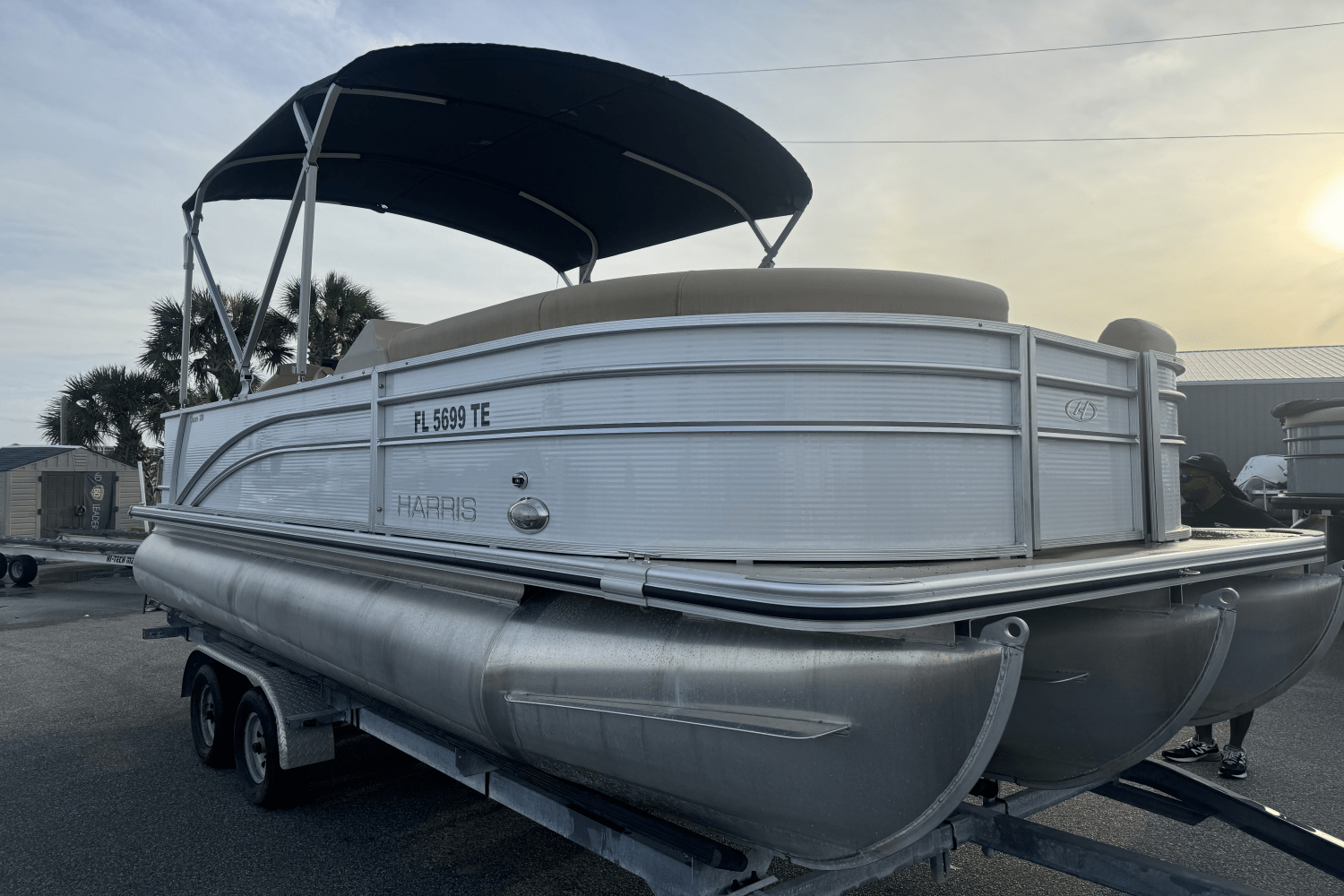 Slide: The Image of Harris 210 CRUISER 2022 - 0