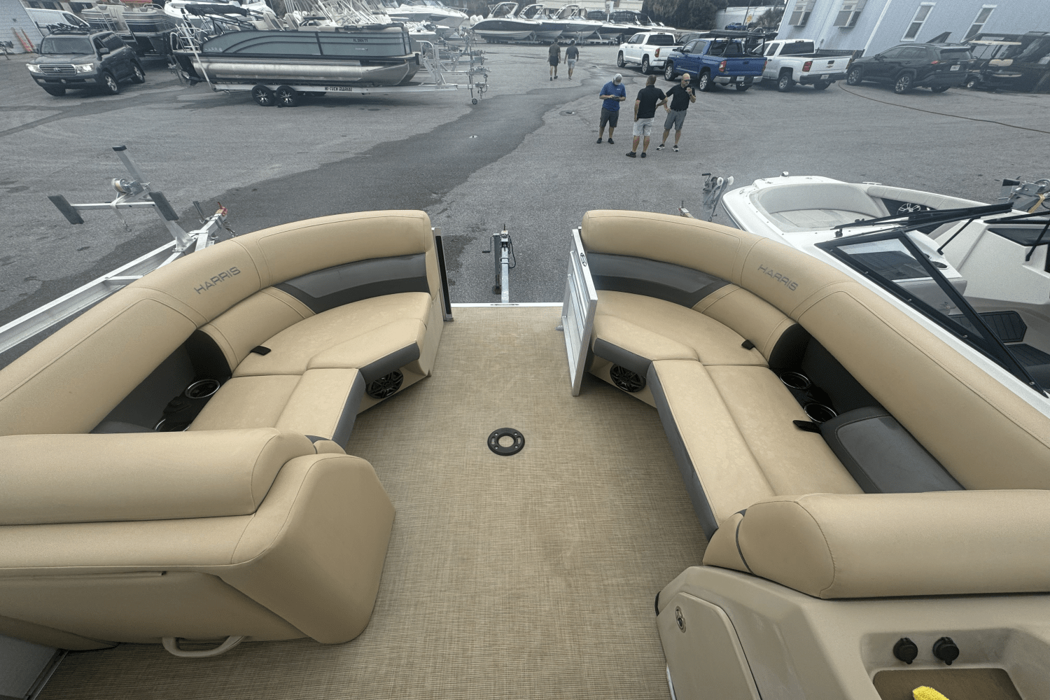 Slide: The Image of Harris 210 CRUISER 2022 - 20