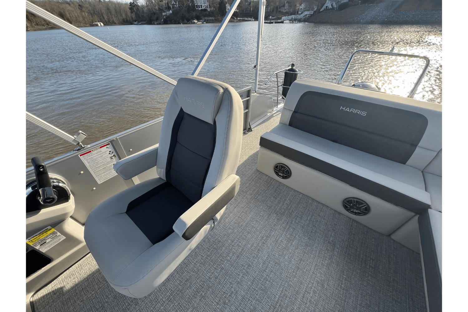 Slide: The Image of Harris 210 Cruiser 2025 - 12