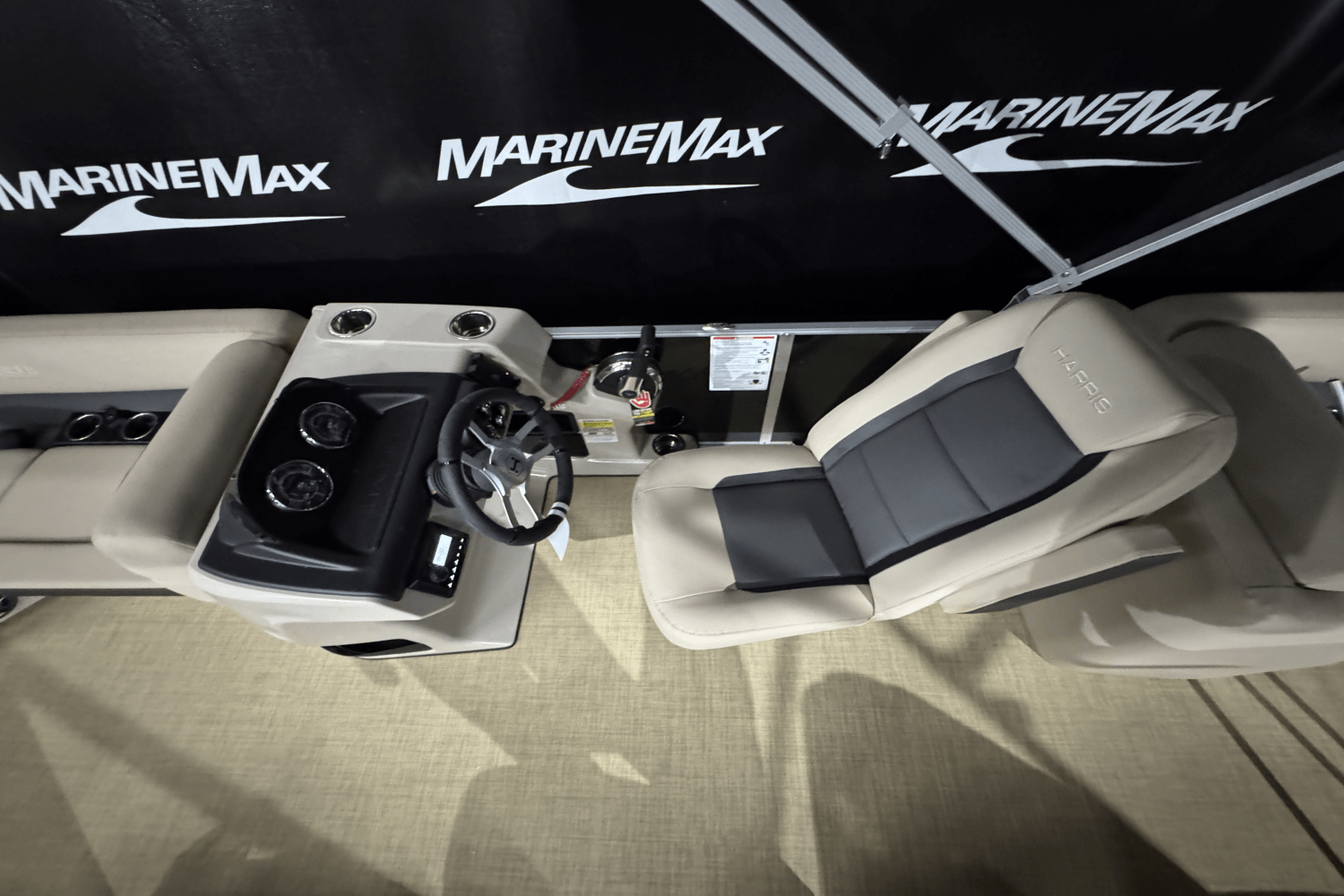 Slide: The Image of Harris 210 Cruiser 2025 - 15