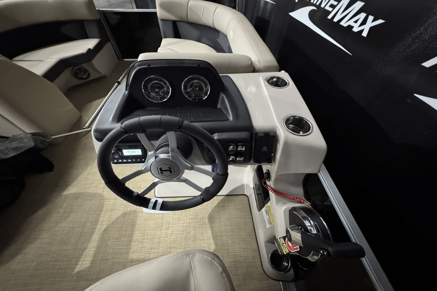 Slide: The Image of Harris 210 Cruiser 2025 - 16