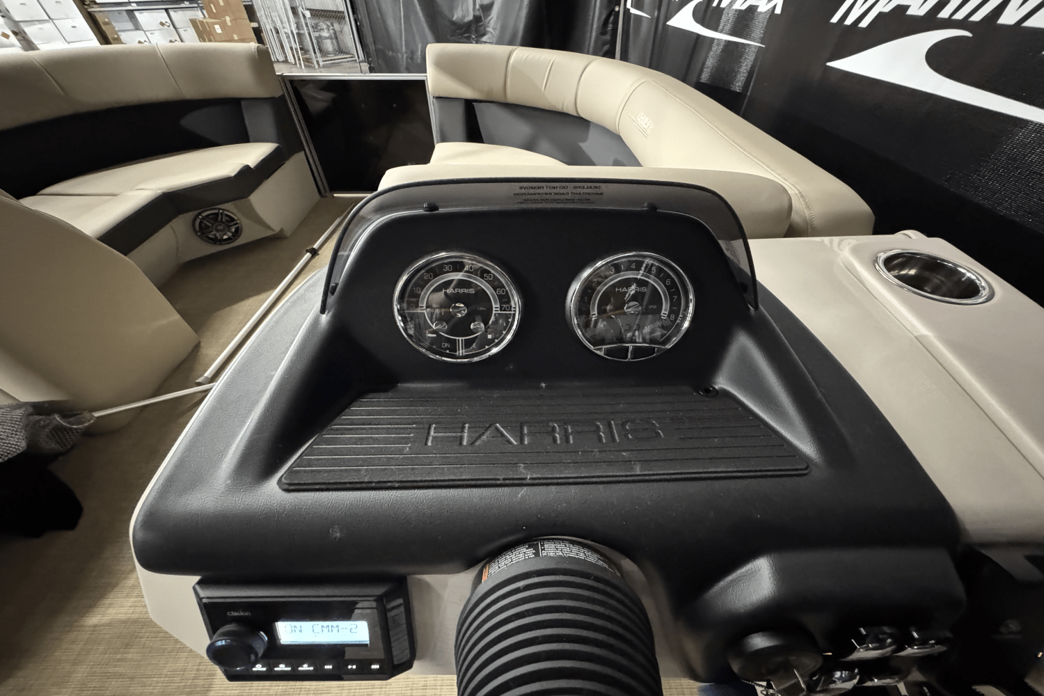 Slide: The Image of Harris 210 Cruiser 2025 - 17