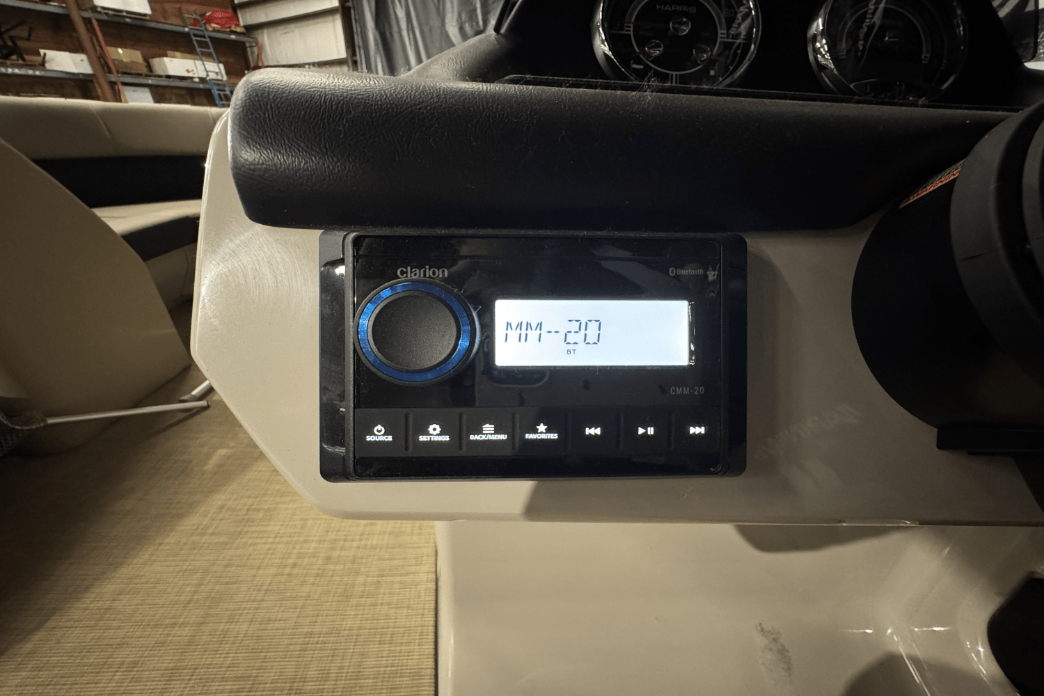 Slide: The Image of Harris 210 Cruiser 2025 - 18