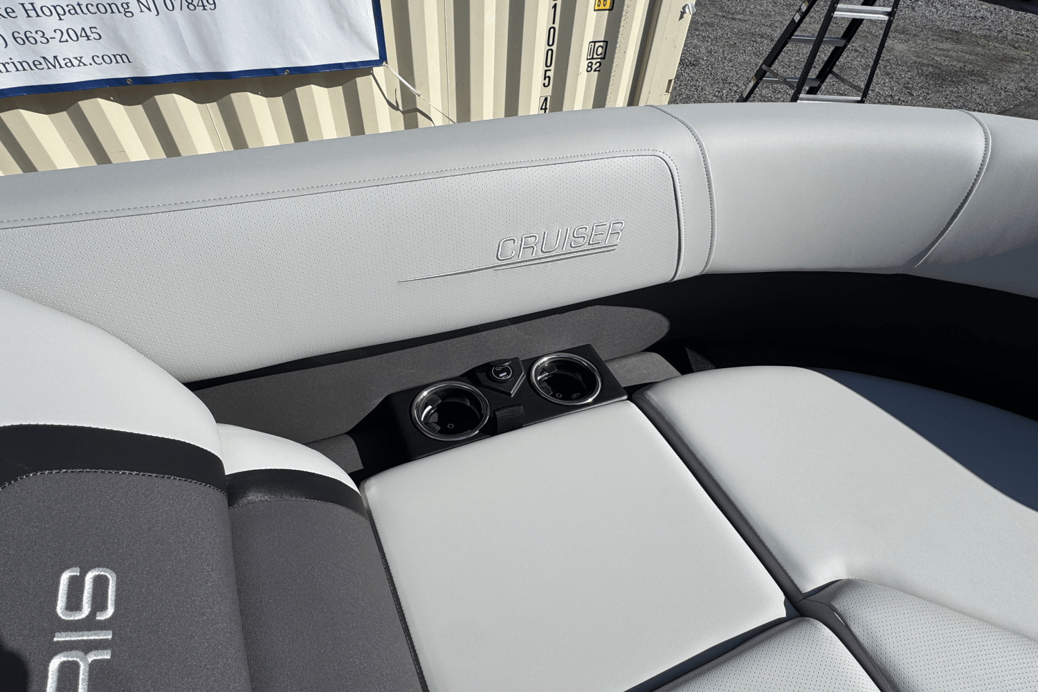 Slide: The Image of Harris 210 Cruiser 2025 - 18