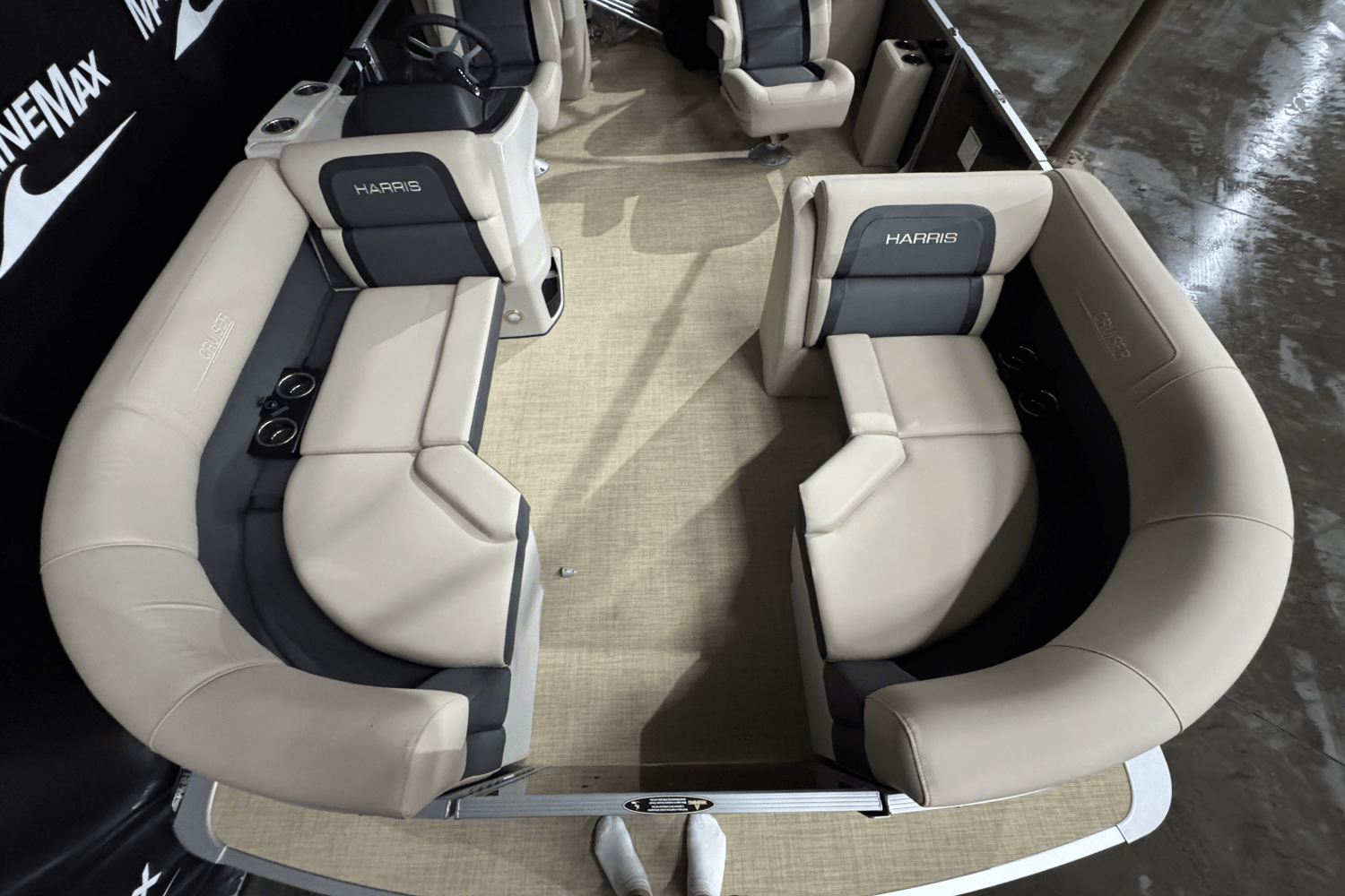 Slide: The Image of Harris 210 Cruiser 2025 - 31