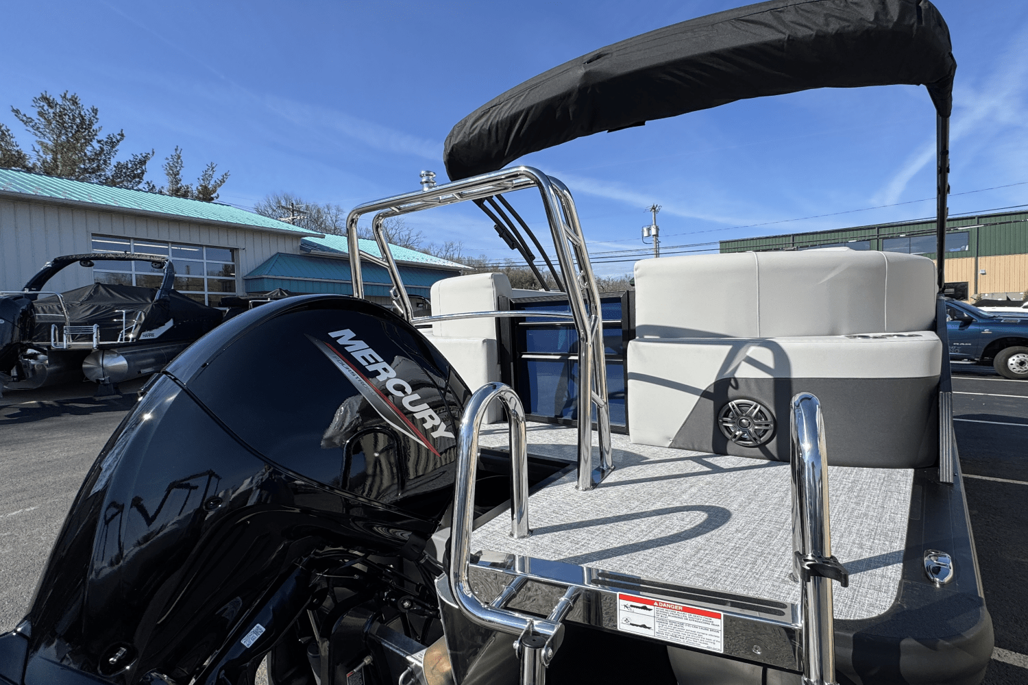 Slide: The Image of Harris 210 Cruiser 2025 - 8