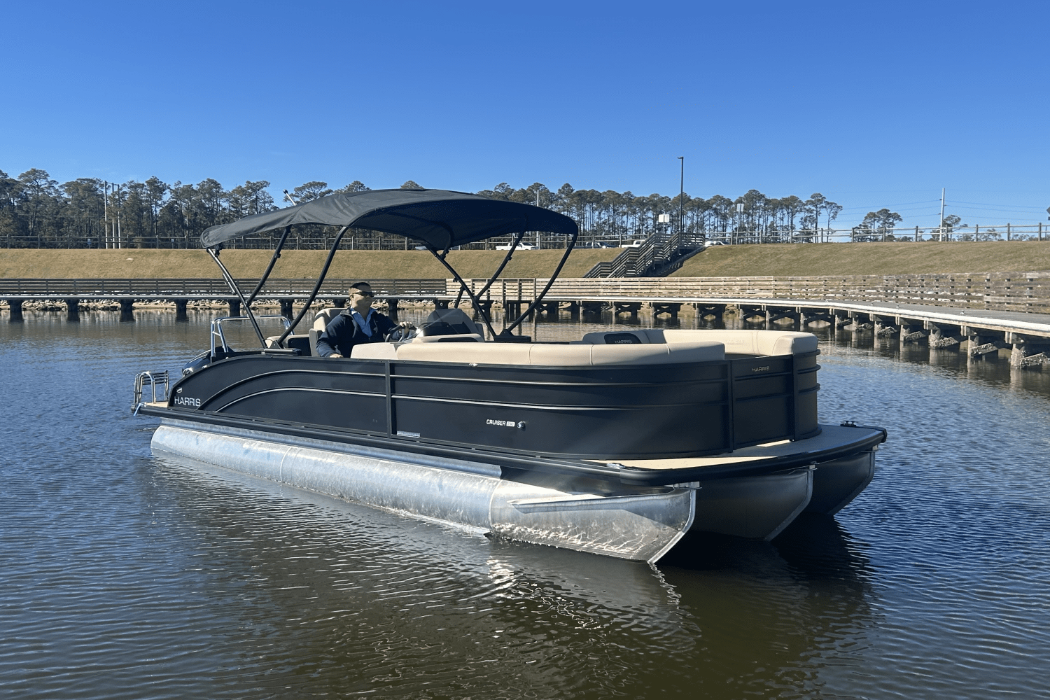 Slide: The Image of Harris 230 Cruiser 2025 - 0