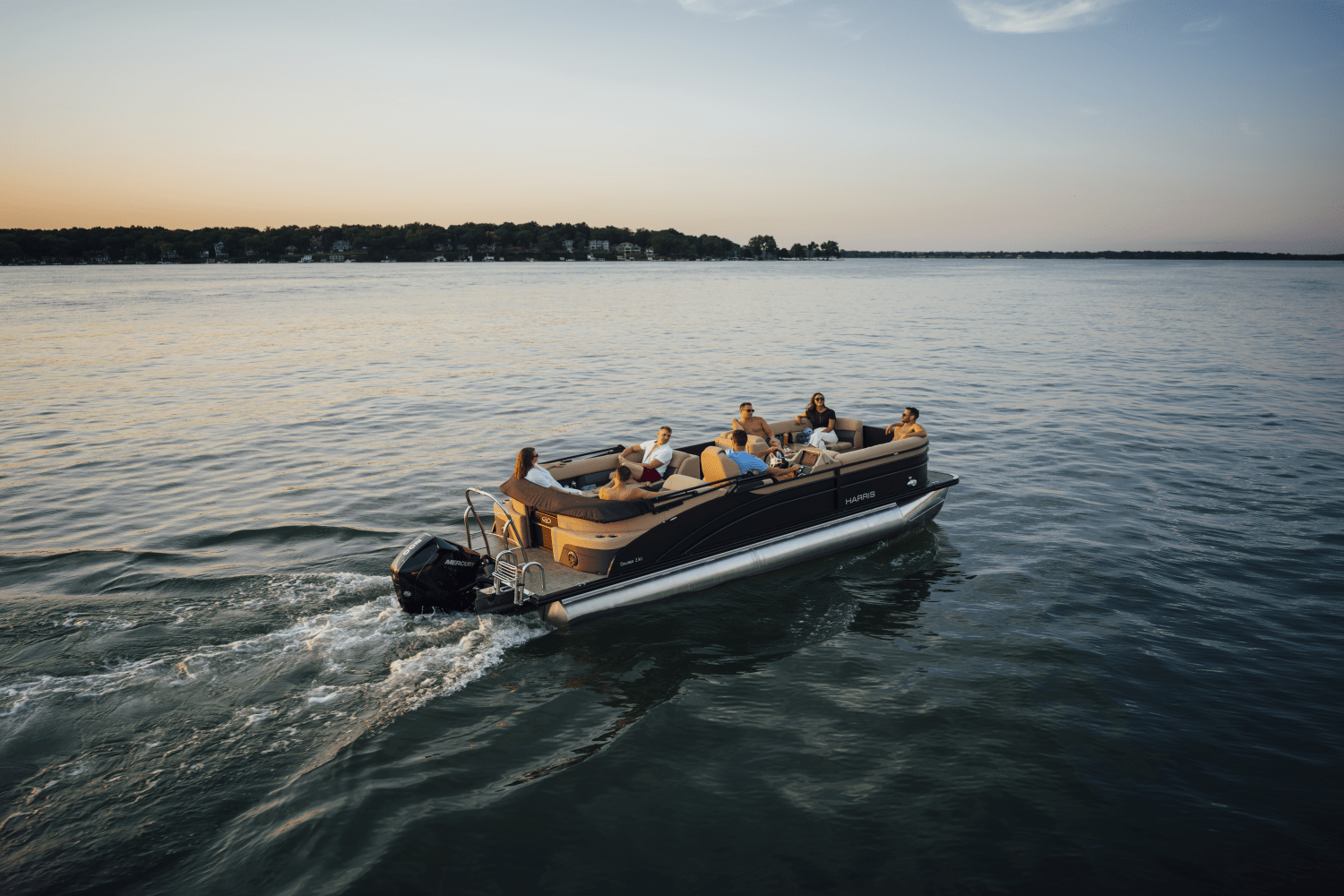 Slide: The Image of Harris 230 Cruiser 2025 - 11