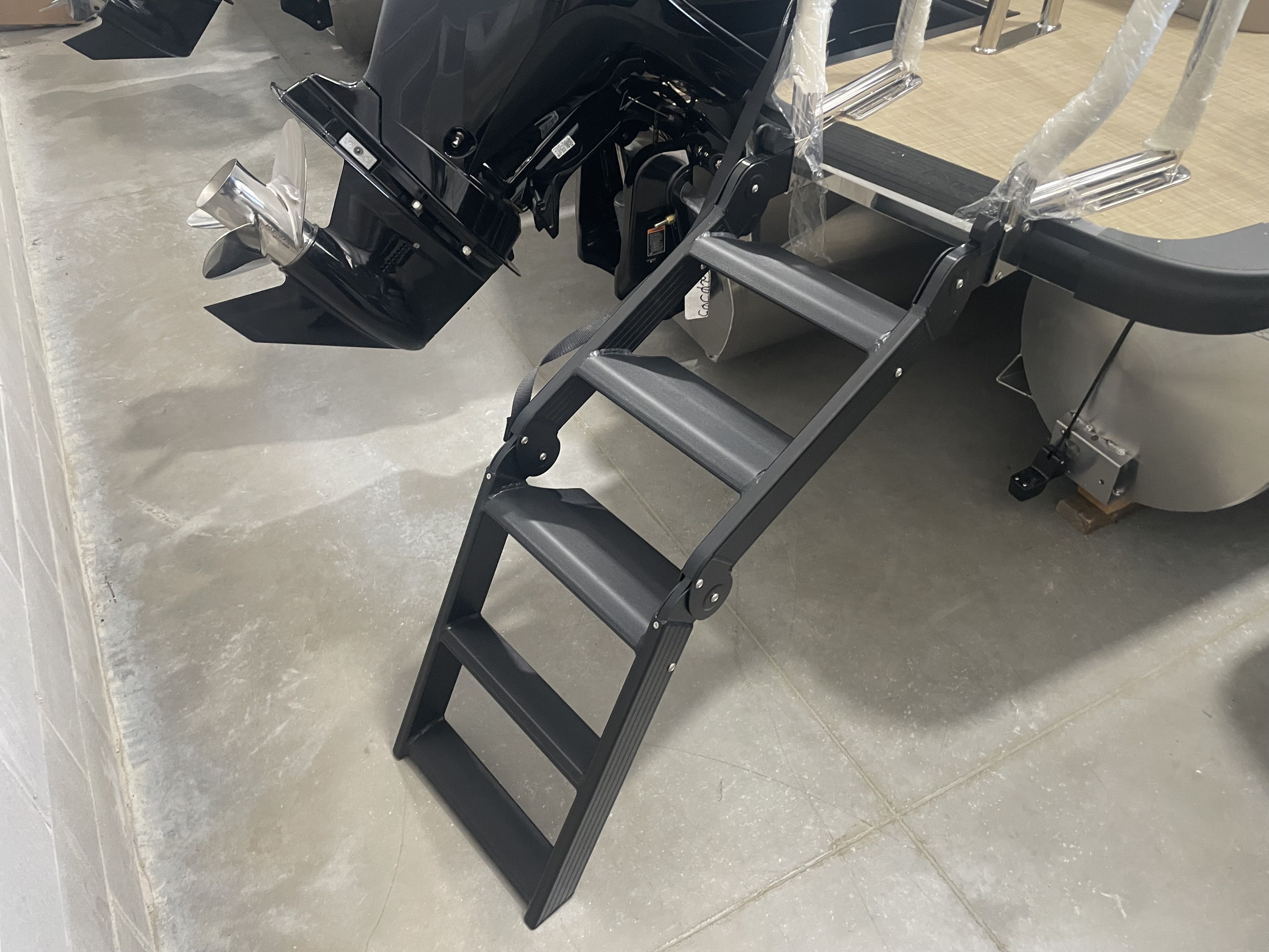 Slide: The Image of Harris 230 Cruiser 2025 - 18