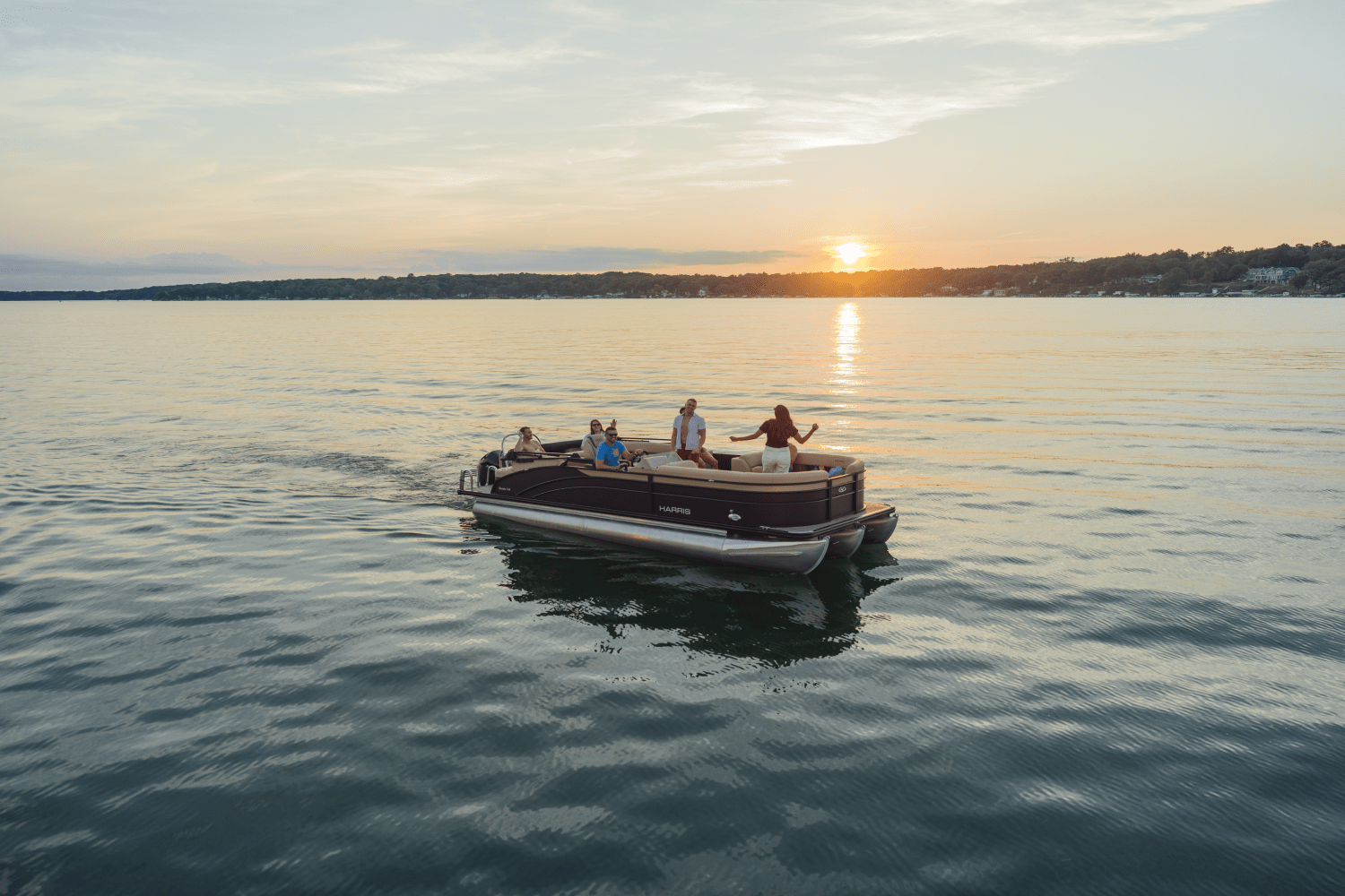 Slide: The Image of Harris 230 Cruiser 2025 - 18