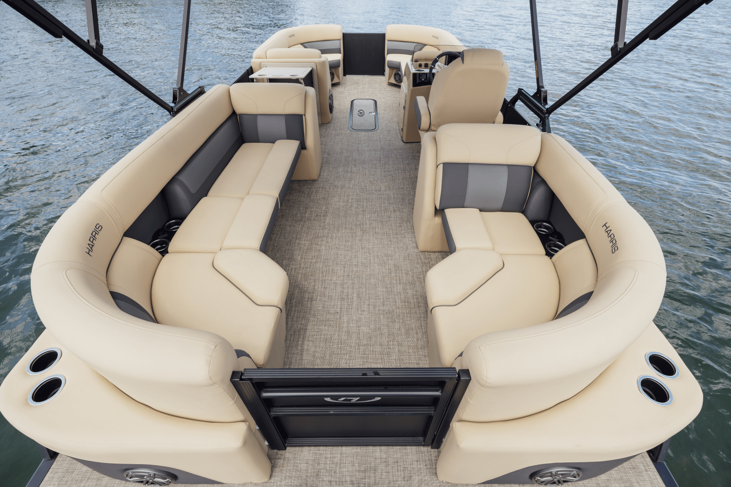 Slide: The Image of Harris 230 Cruiser 2025 - 33