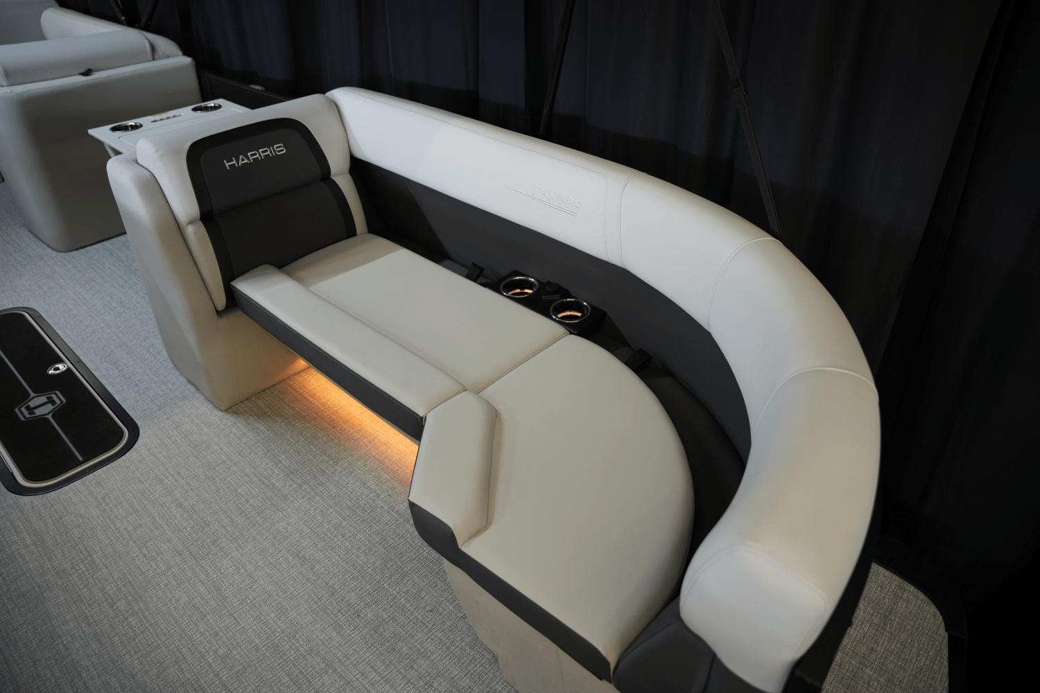 Slide: The Image of Harris 230 Cruiser 2025 - 5