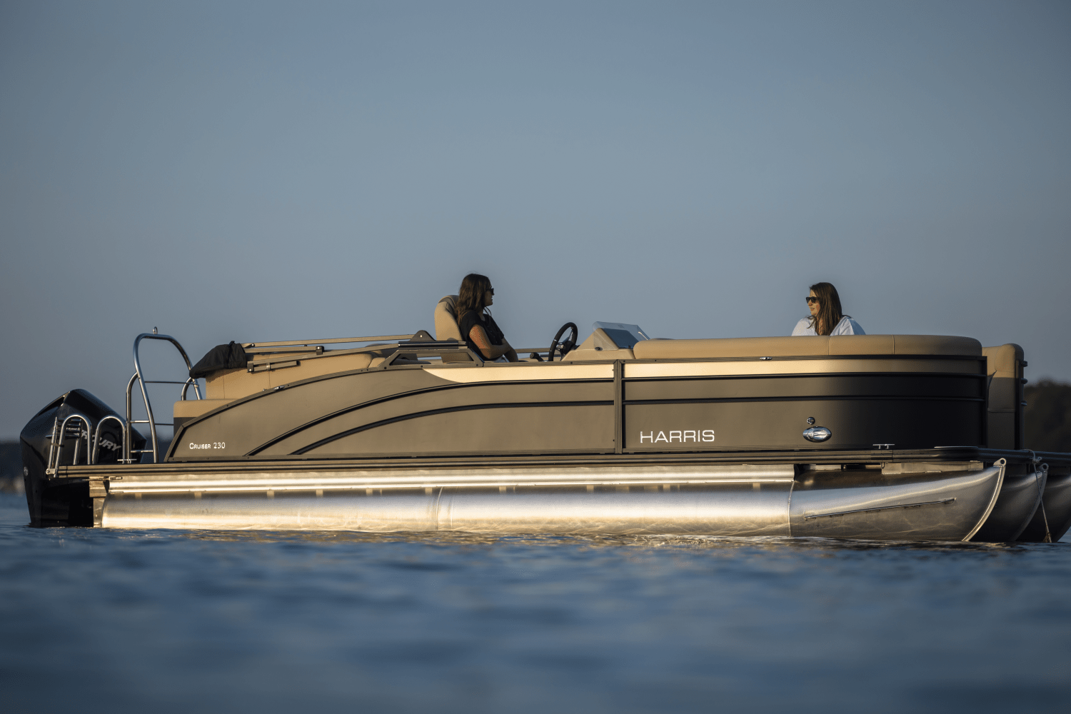 Slide: The Image of Harris 230 Cruiser 2025 - 55
