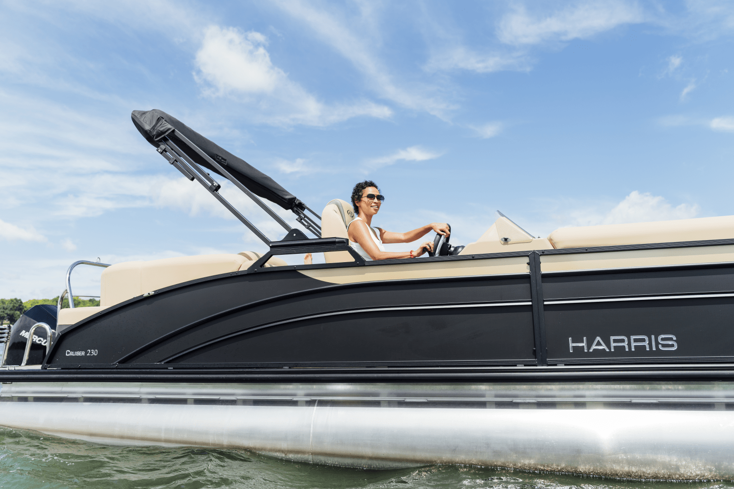 Slide: The Image of Harris 230 Cruiser 2025 - 58
