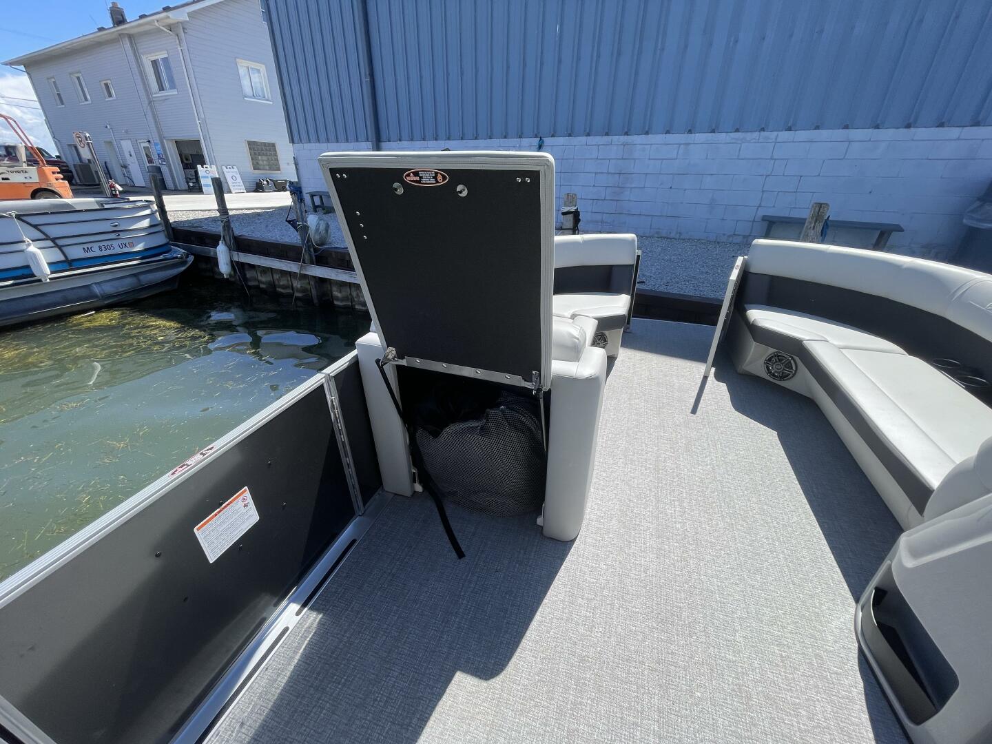 Slide: The Image of Harris 230 Cruiser CWDH 2025 - 5612633