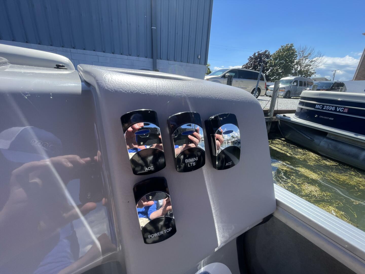 Slide: The Image of Harris 230 Cruiser CWDH 2025 - 5612621