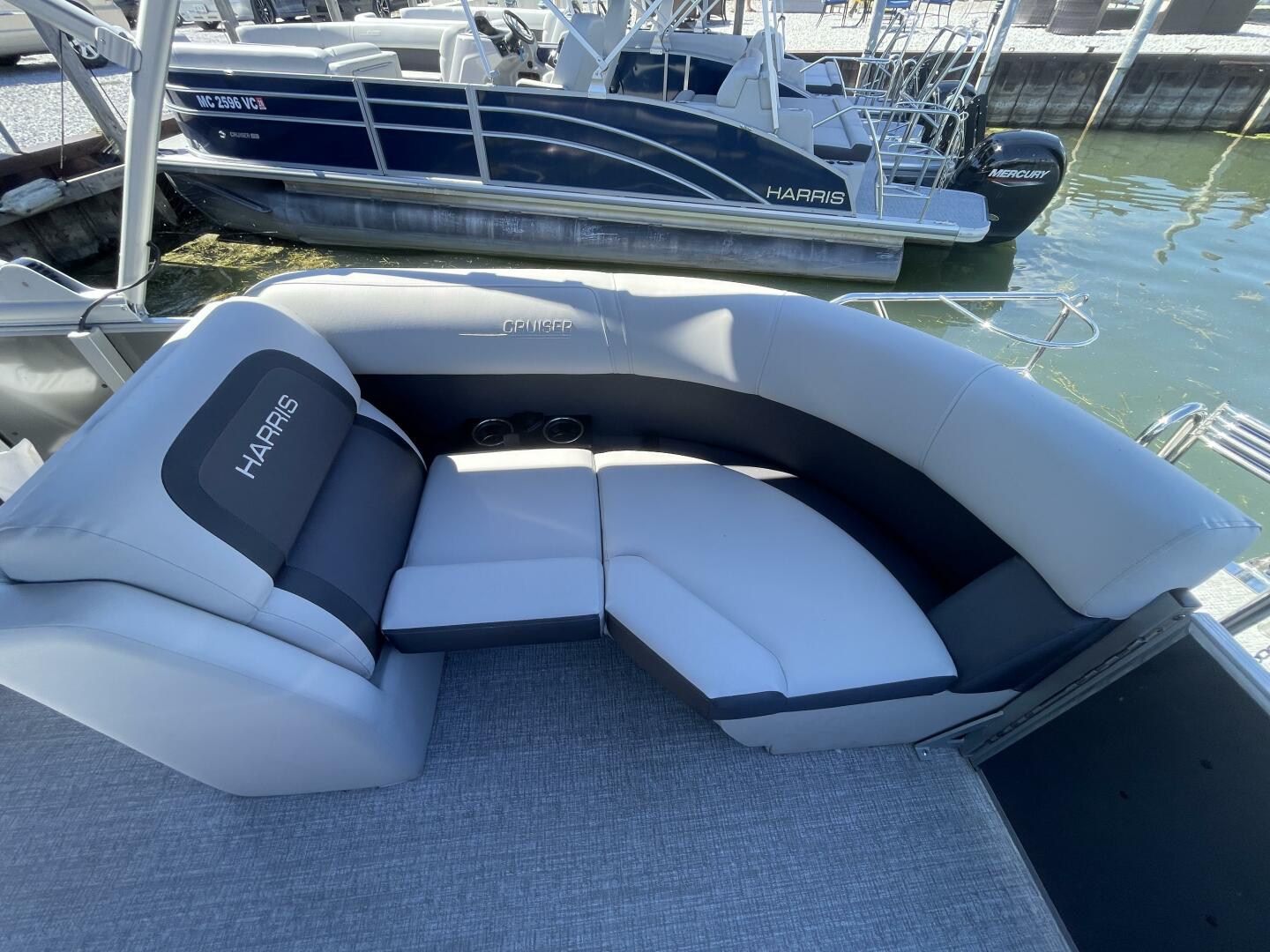 Slide: The Image of Harris 230 Cruiser CWDH 2025 - 5614347