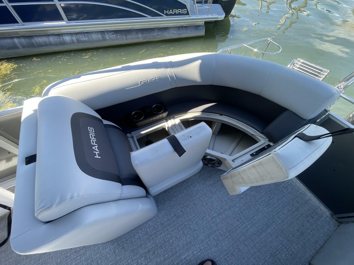 Slide: The Image of Harris 230 Cruiser CWDH 2025 - 5614345