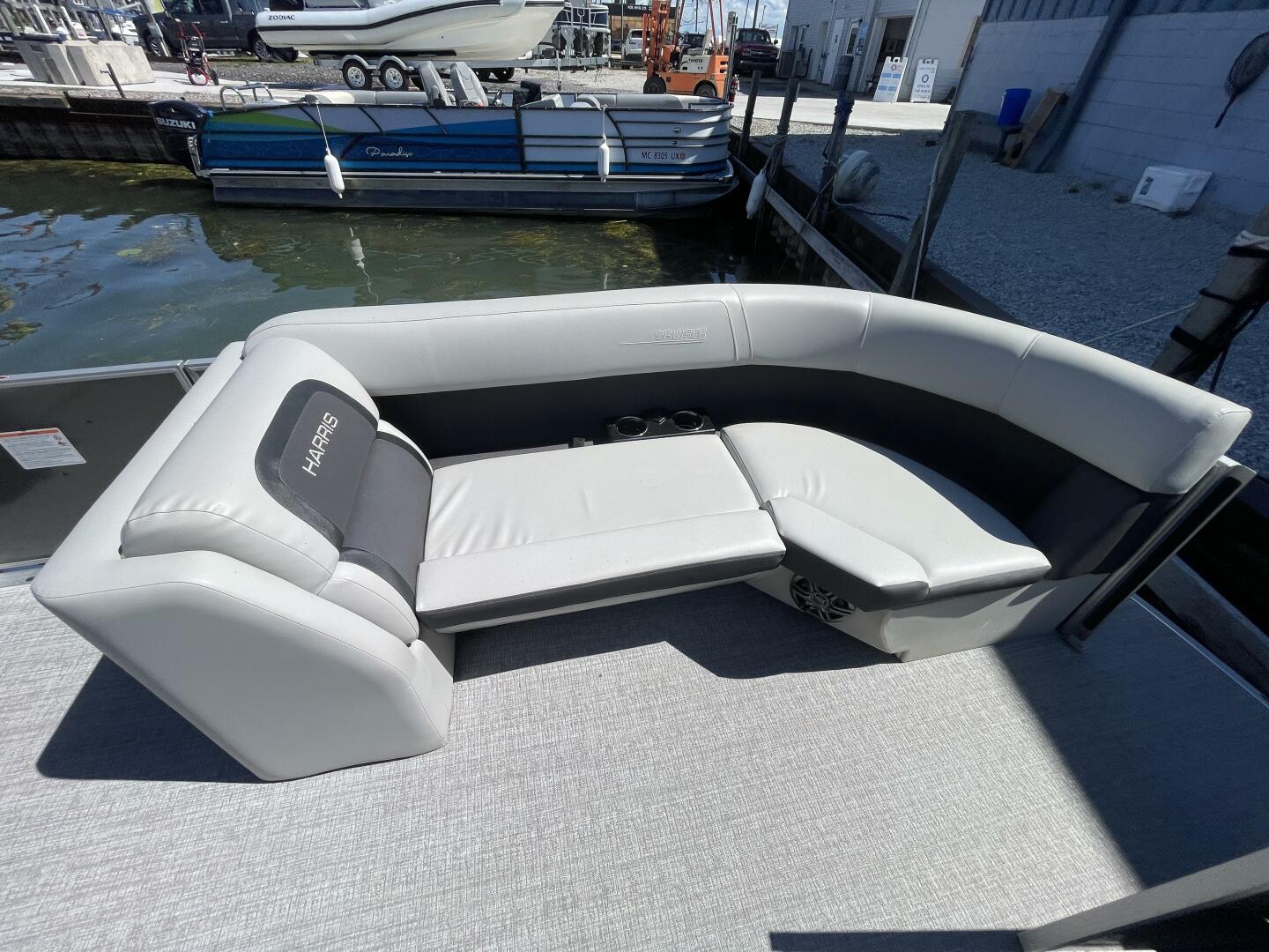 Slide: The Image of Harris 230 Cruiser CWDH 2025 - 5612632