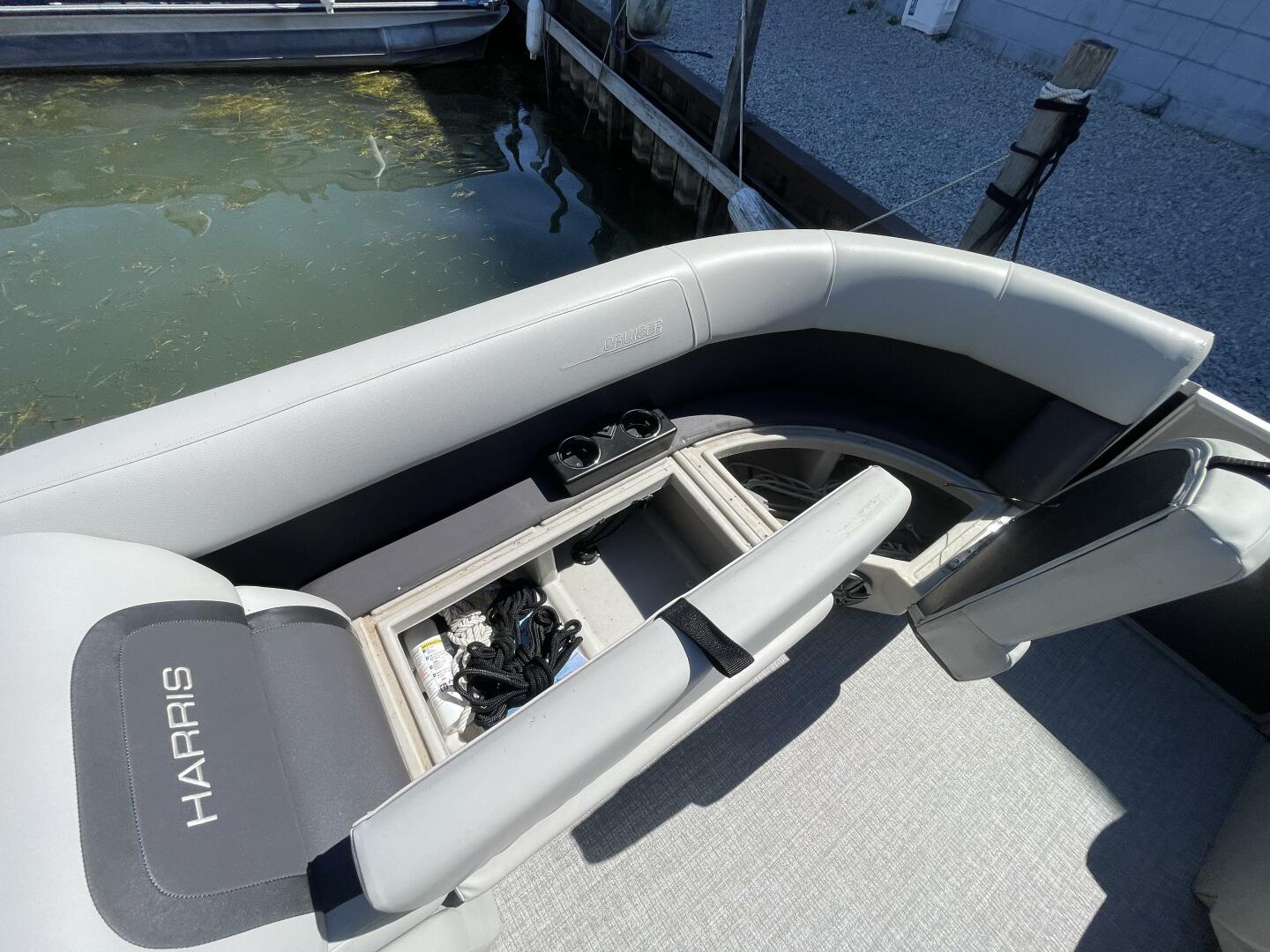 Slide: The Image of Harris 230 Cruiser CWDH 2025 - 5612629