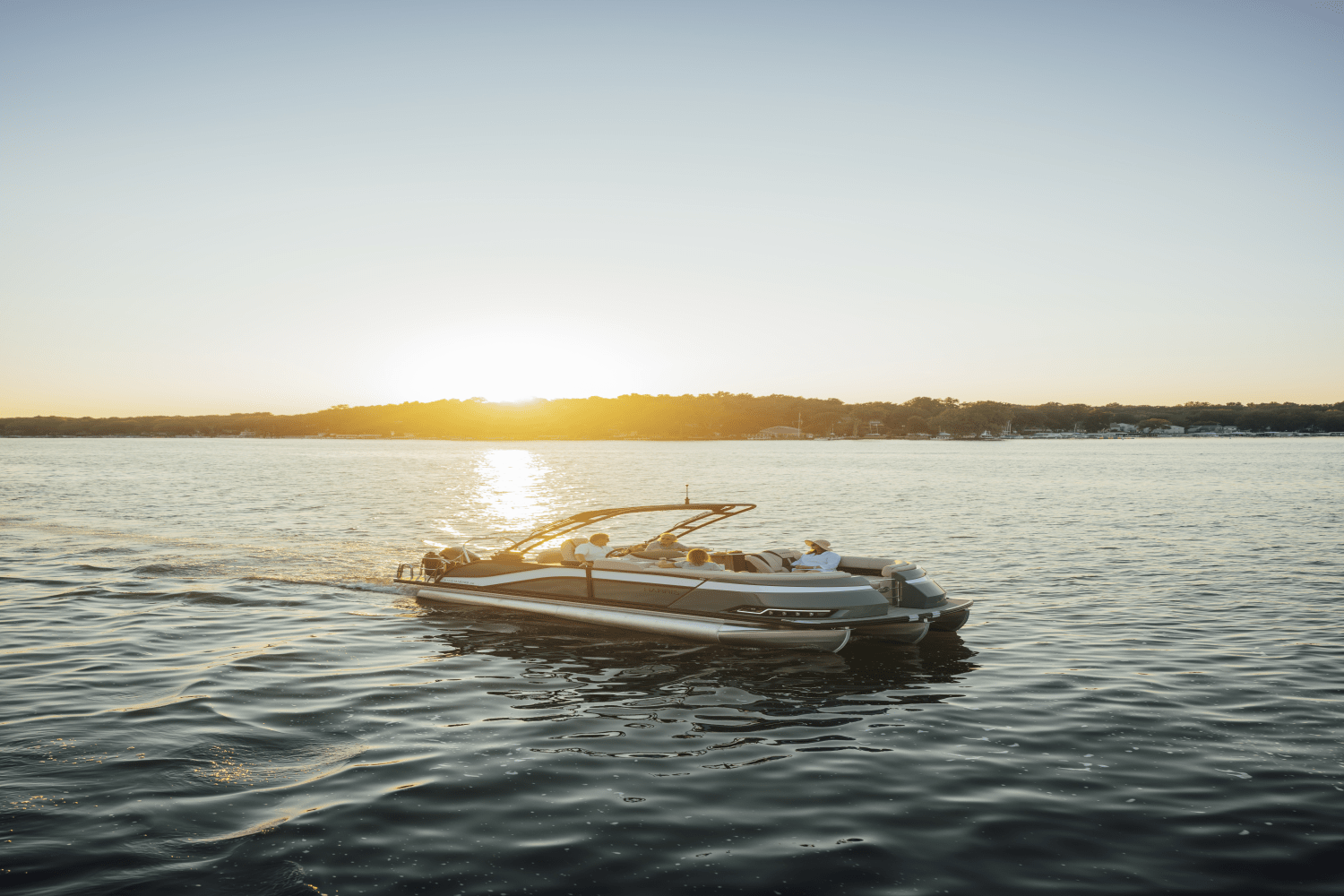 Slide: The Image of Harris 230 Grand Mariner 2025 - 15