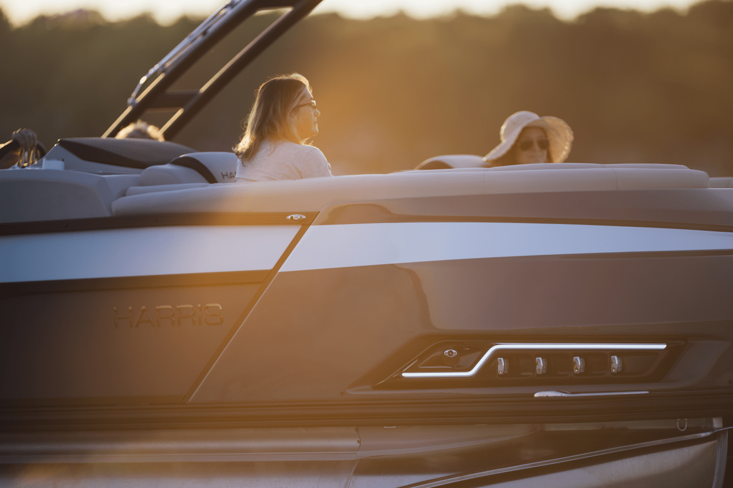 Slide: The Image of Harris 230 Grand Mariner 2025 - 56