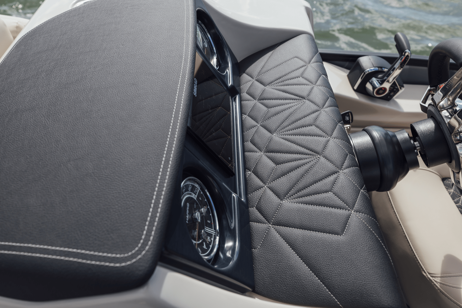 Slide: The Image of Harris 230 Grand Mariner 2025 - 60