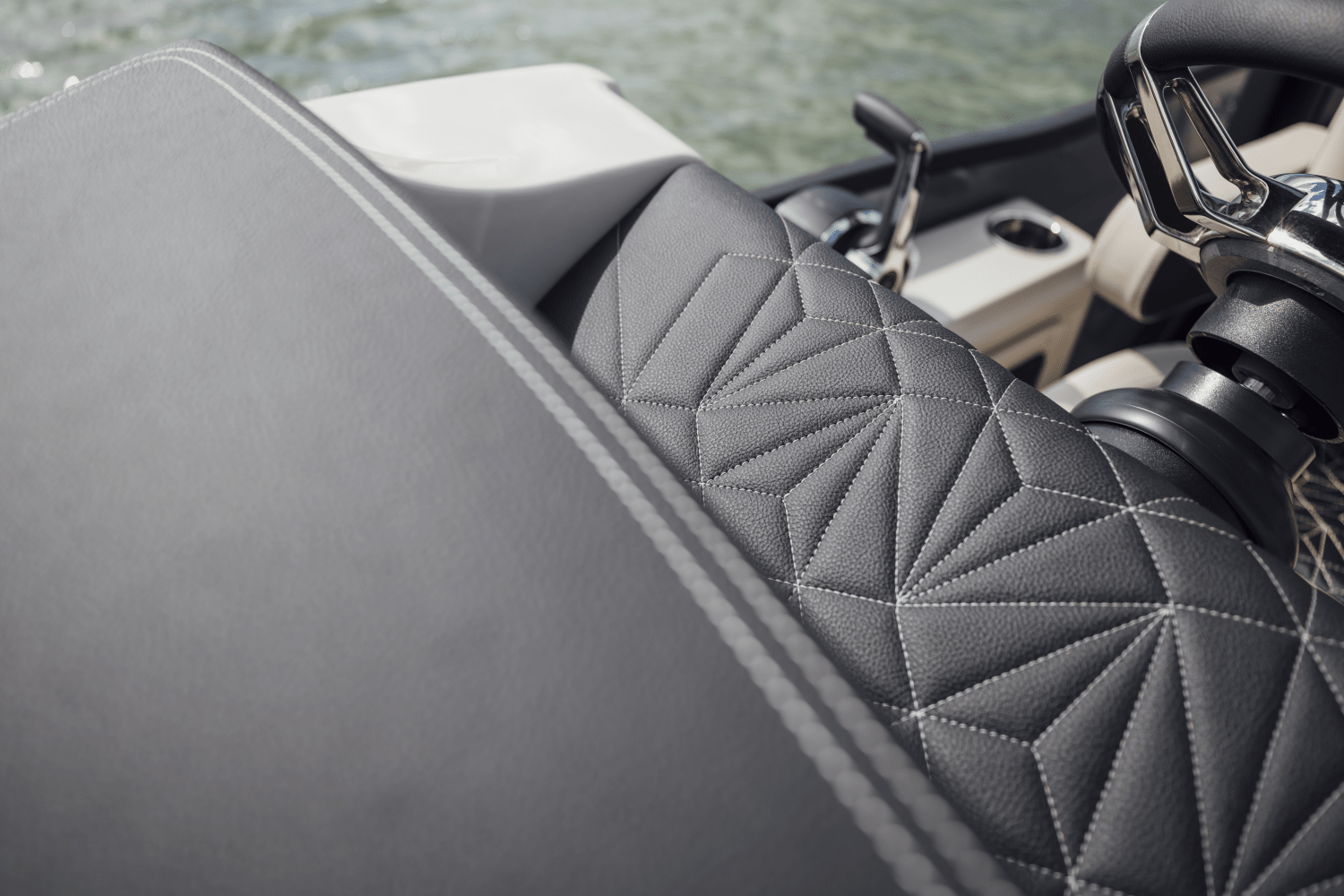 Slide: The Image of Harris 230 Grand Mariner 2025 - 62