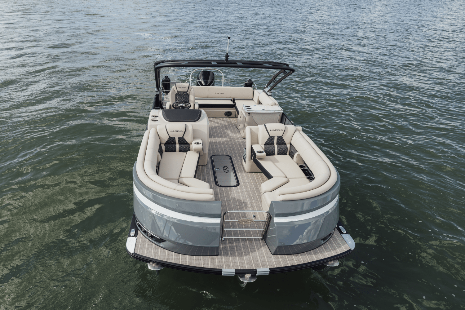 Slide: The Image of Harris 230 Grand Mariner 2025 - 9