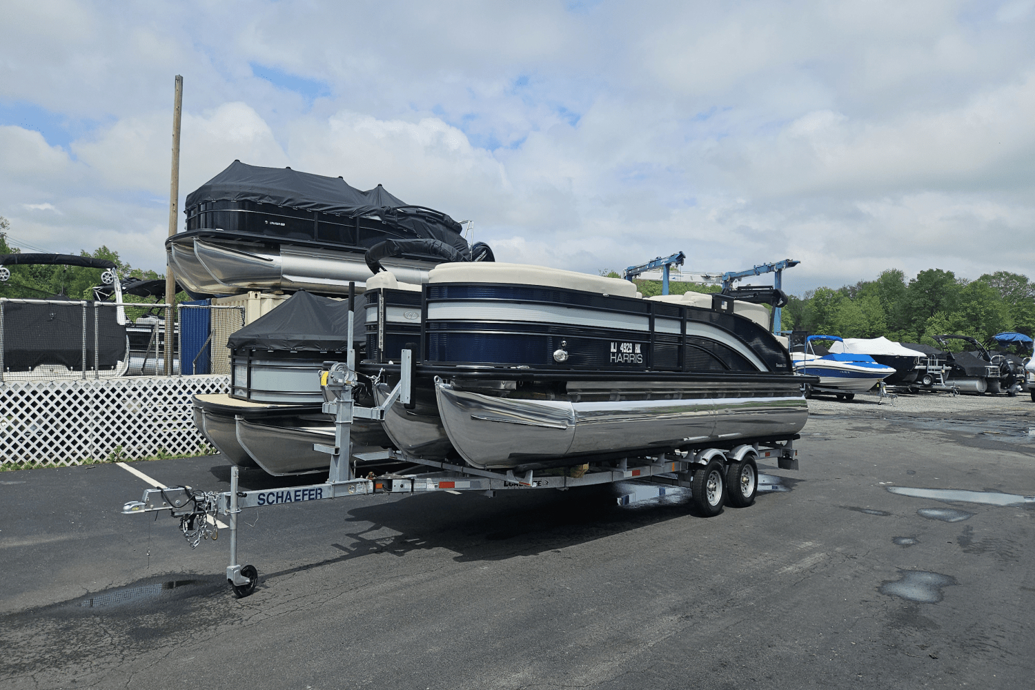 Slide: The Image of Harris 230 SUNLINER 2022 - 0