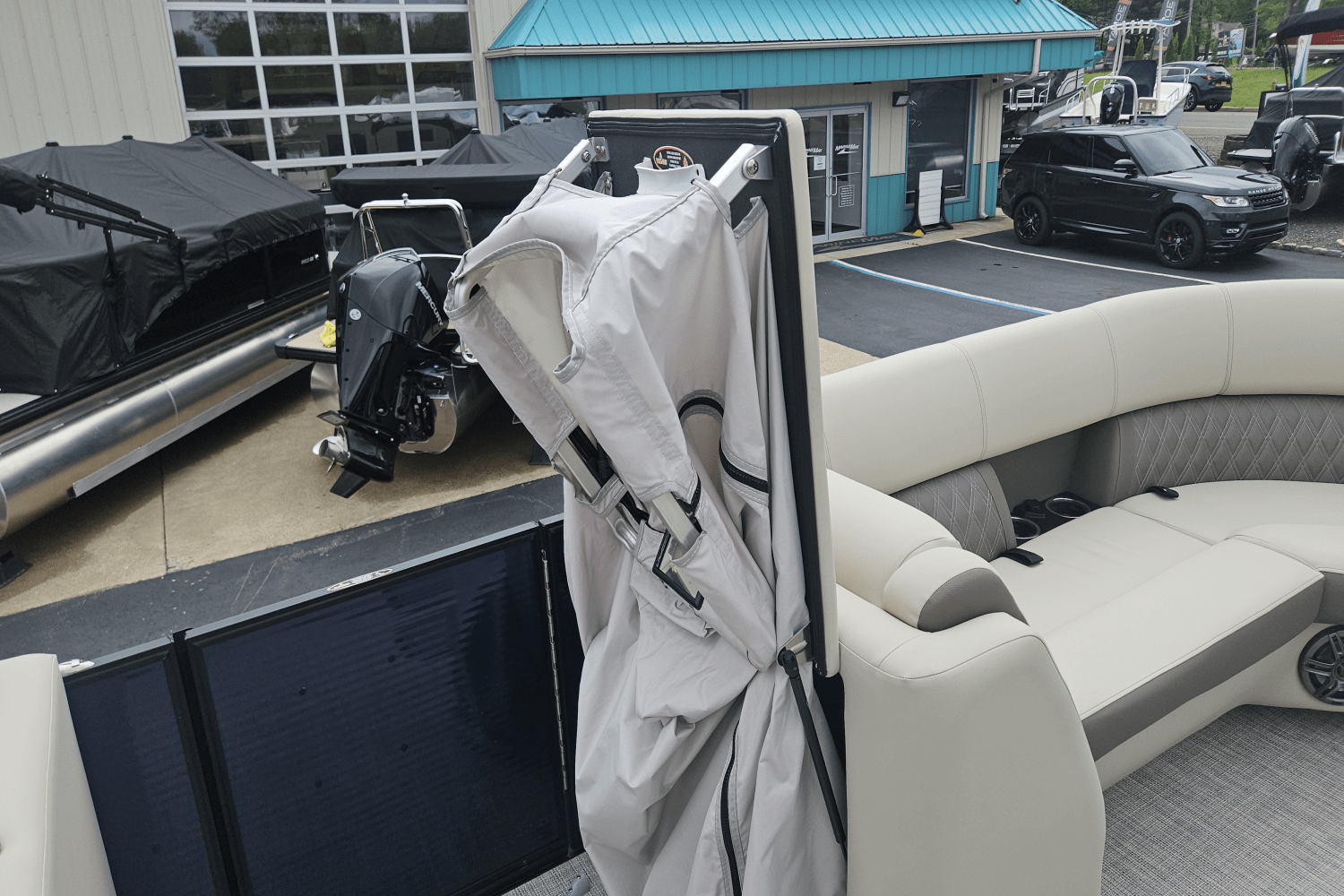 Slide: The Image of Harris 230 SUNLINER 2022 - 20