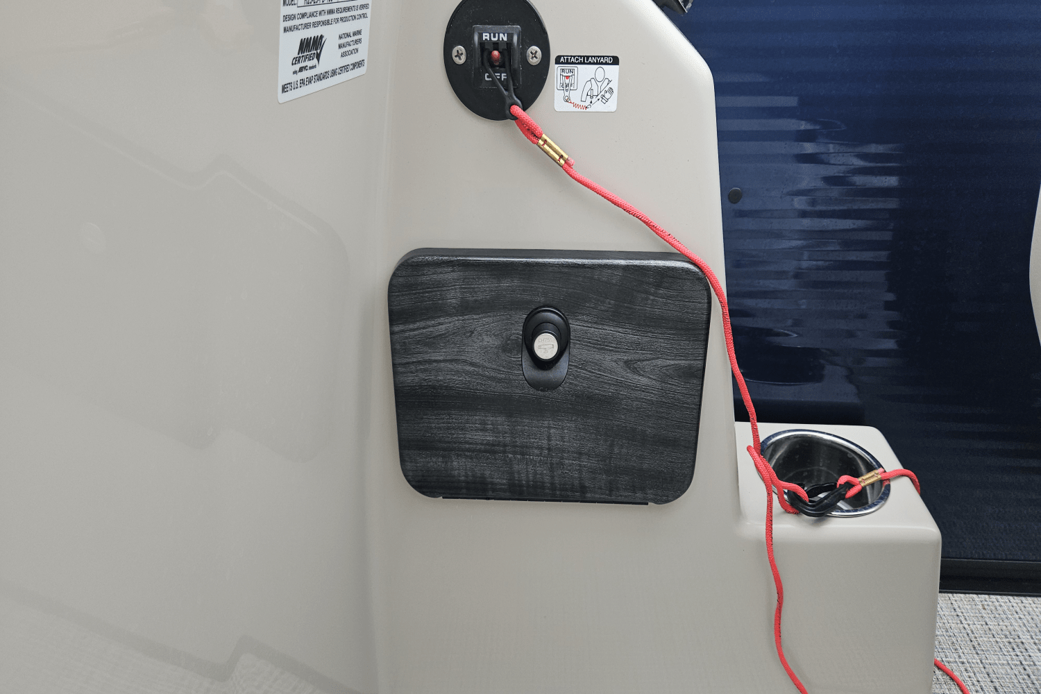 Slide: The Image of Harris 230 SUNLINER 2022 - 26