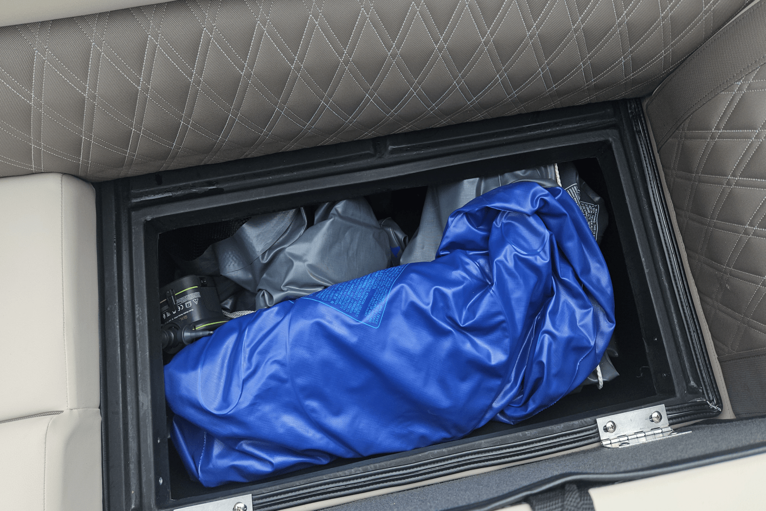 Slide: The Image of Harris 230 SUNLINER 2022 - 27