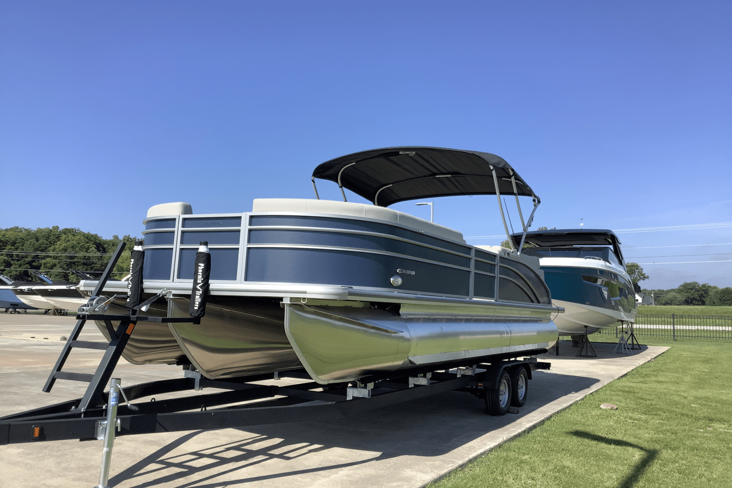 Slide: The Image of Harris 250 Cruiser 2025 - 0