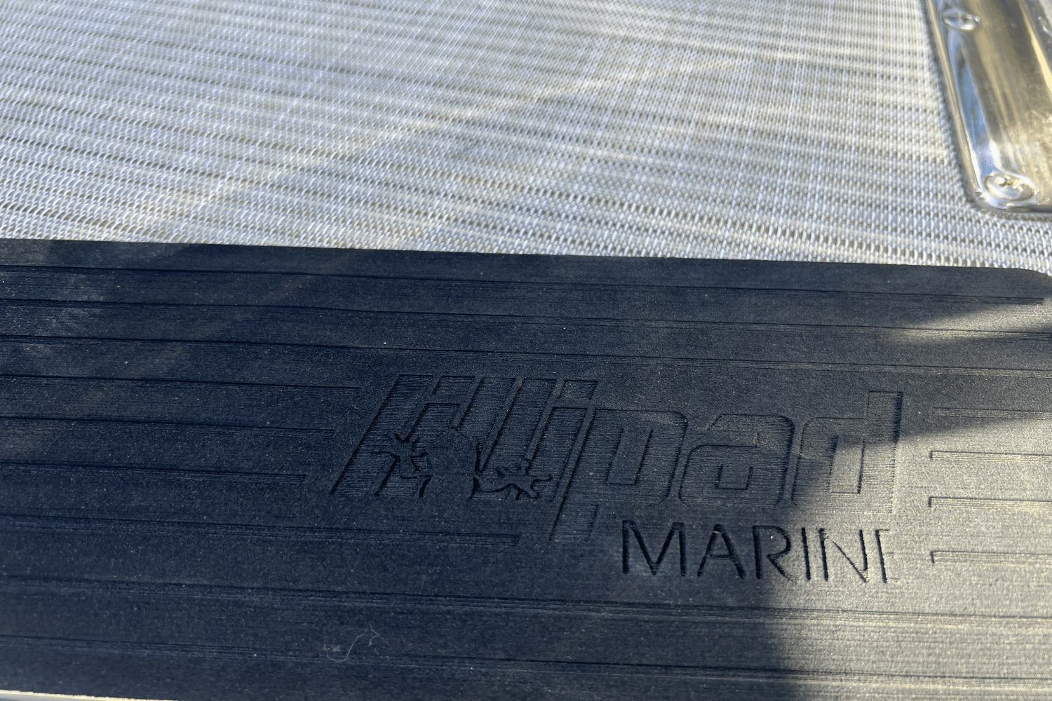 Slide: The Image of Harris 250 Cruiser 2025 - 14