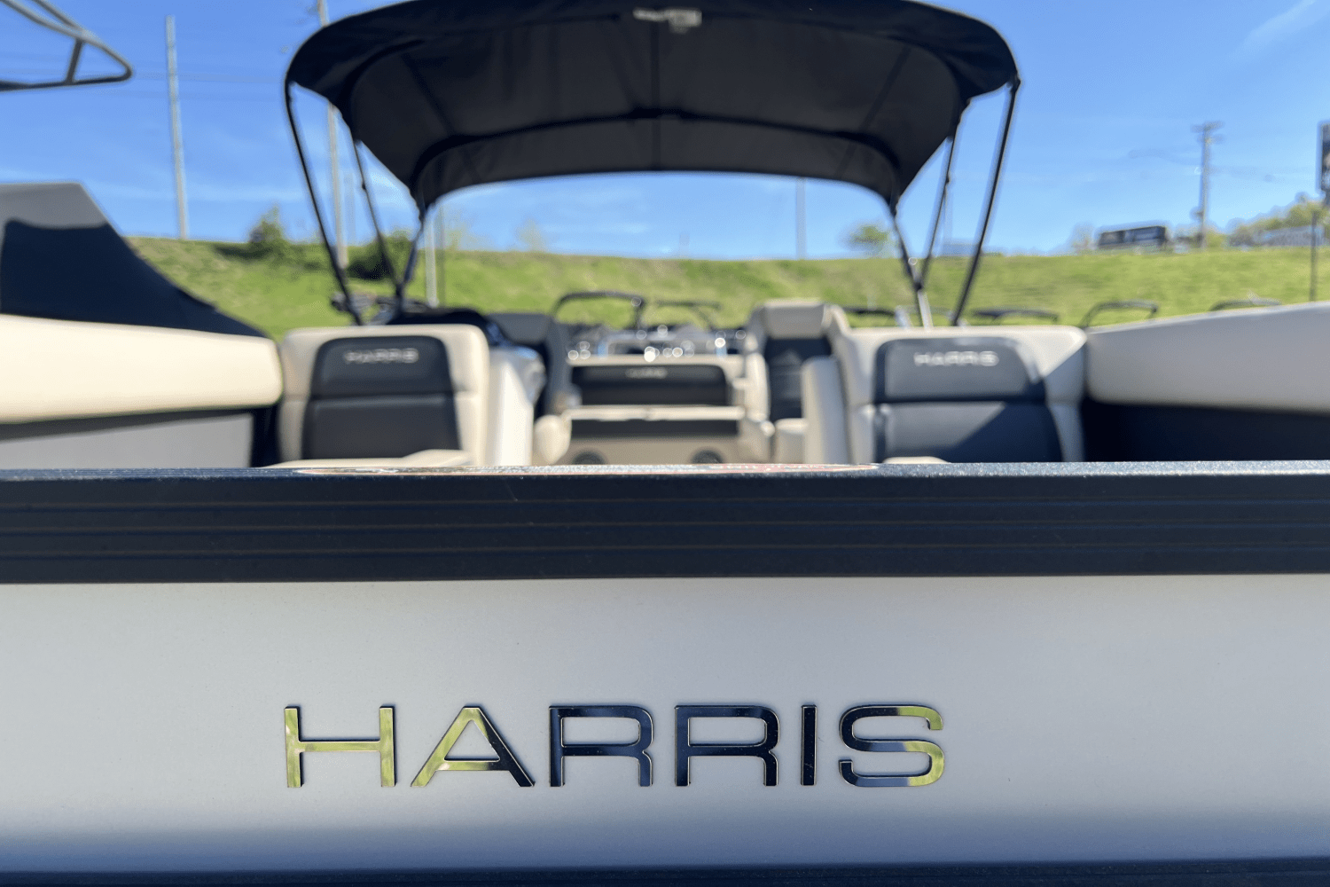 Slide: The Image of Harris 250 Cruiser 2025 - 15