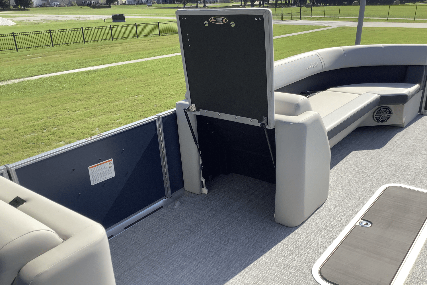 Slide: The Image of Harris 250 Cruiser 2025 - 19