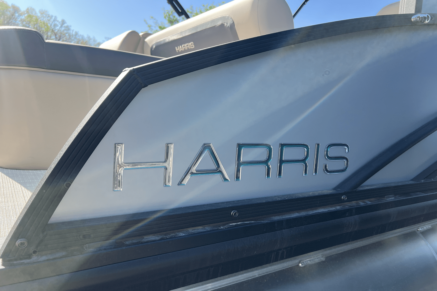 Slide: The Image of Harris 250 Cruiser 2025 - 3