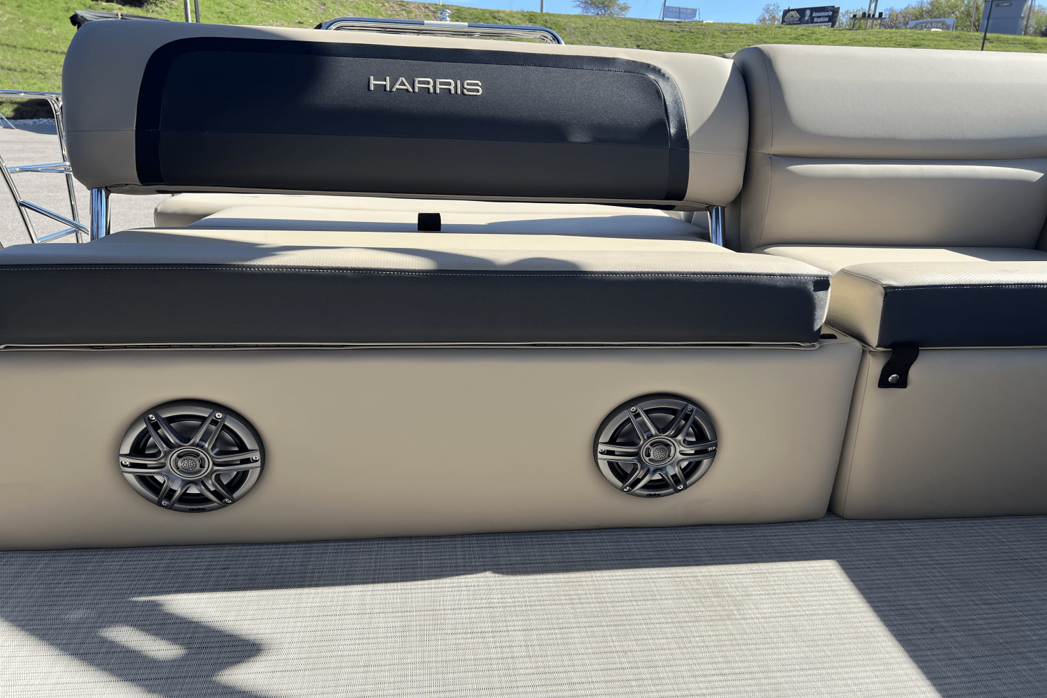 Slide: The Image of Harris 250 Cruiser 2025 - 31