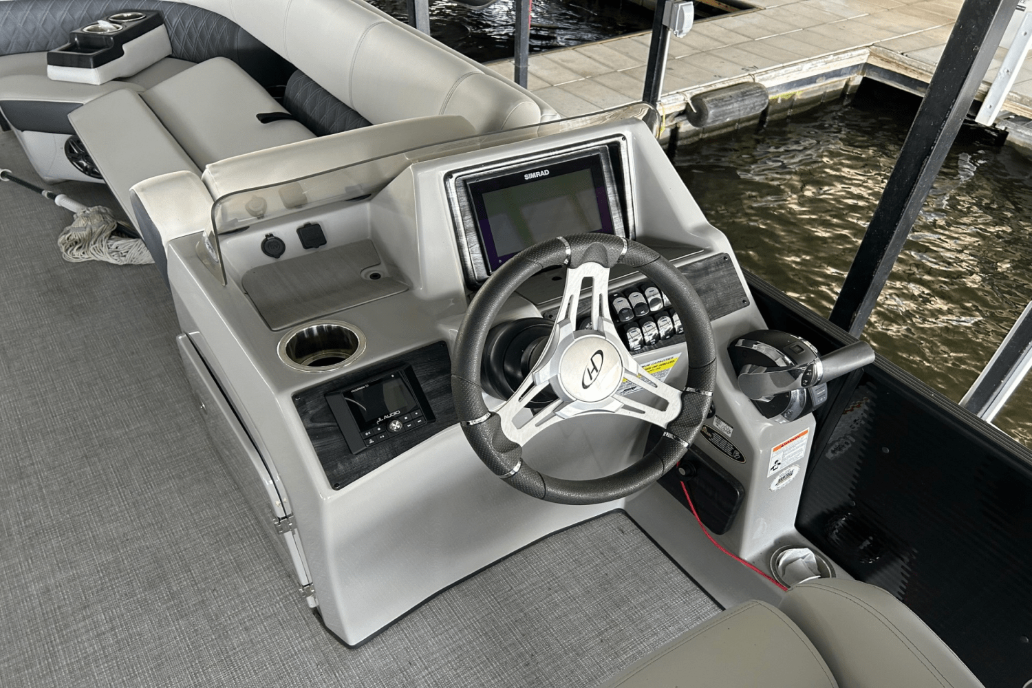 Slide: The Image of Harris 250 SL SPT 2022 - 9