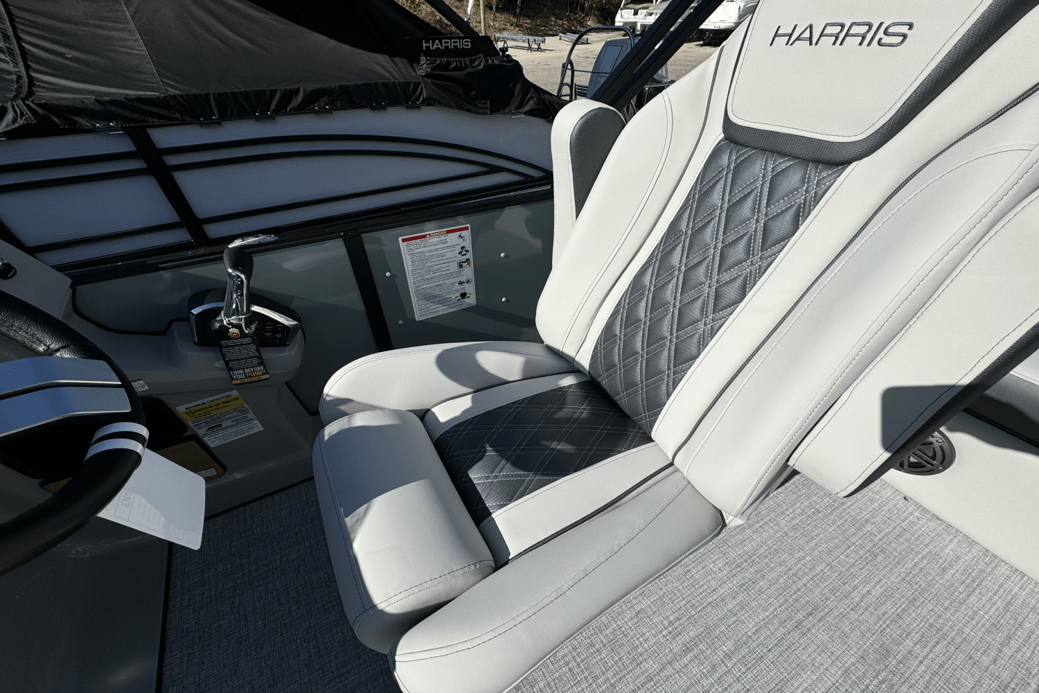 Slide: The Image of Harris 250 Sunliner 2025 - 14